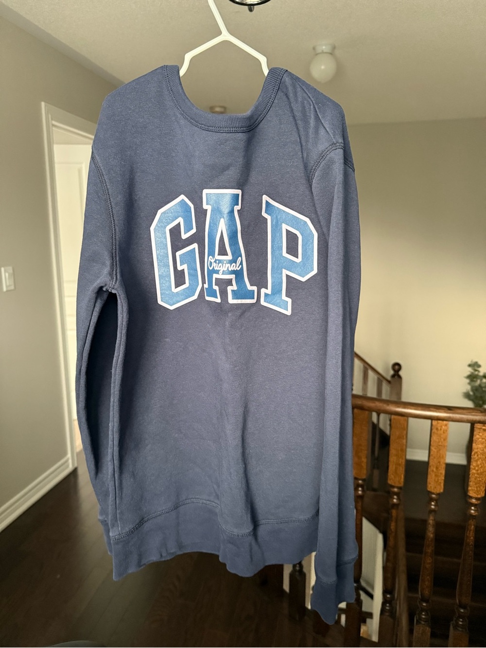 GAP Original Navy Crewneck Sweatshirt - 14-16